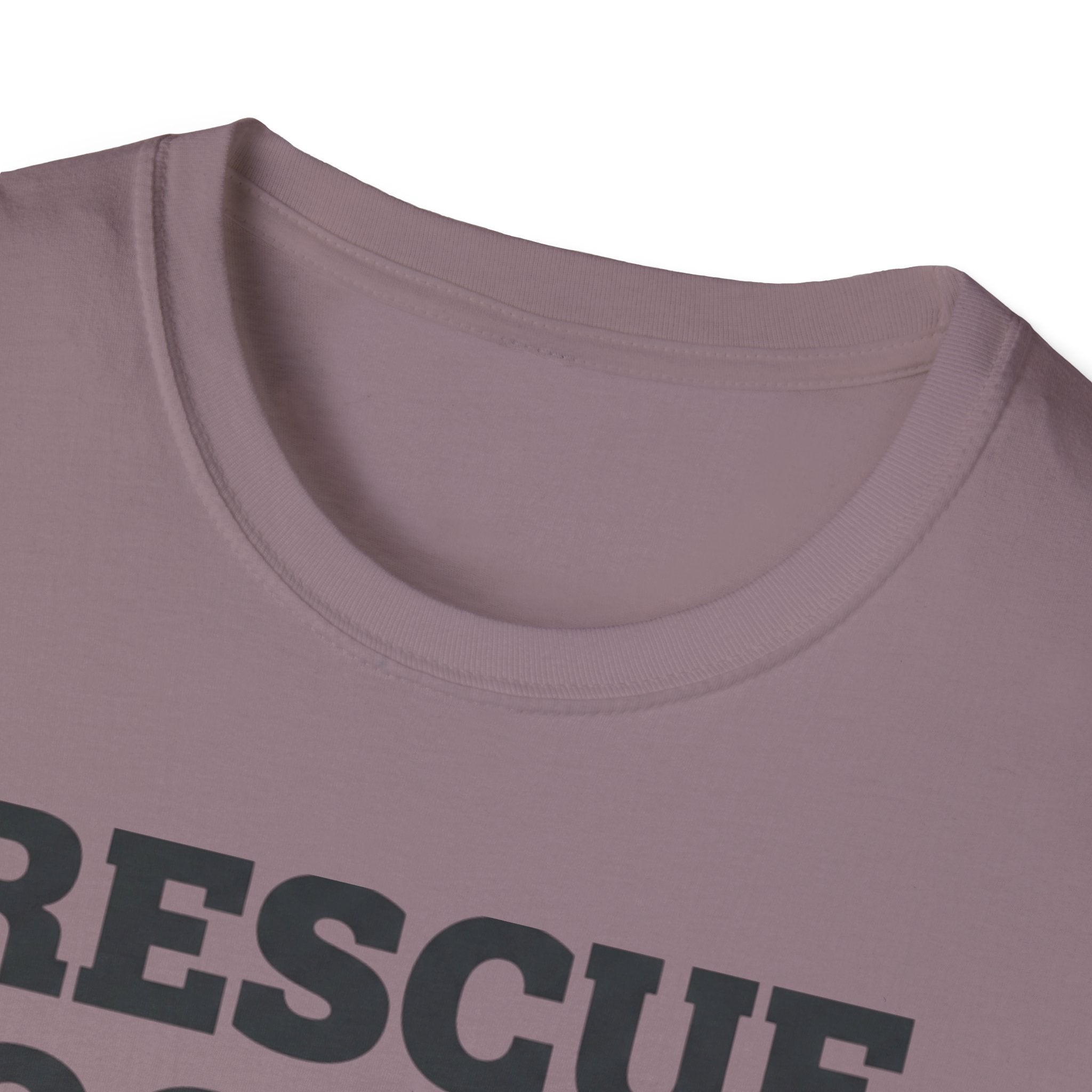Rescue Dog Mom T.-Shirt