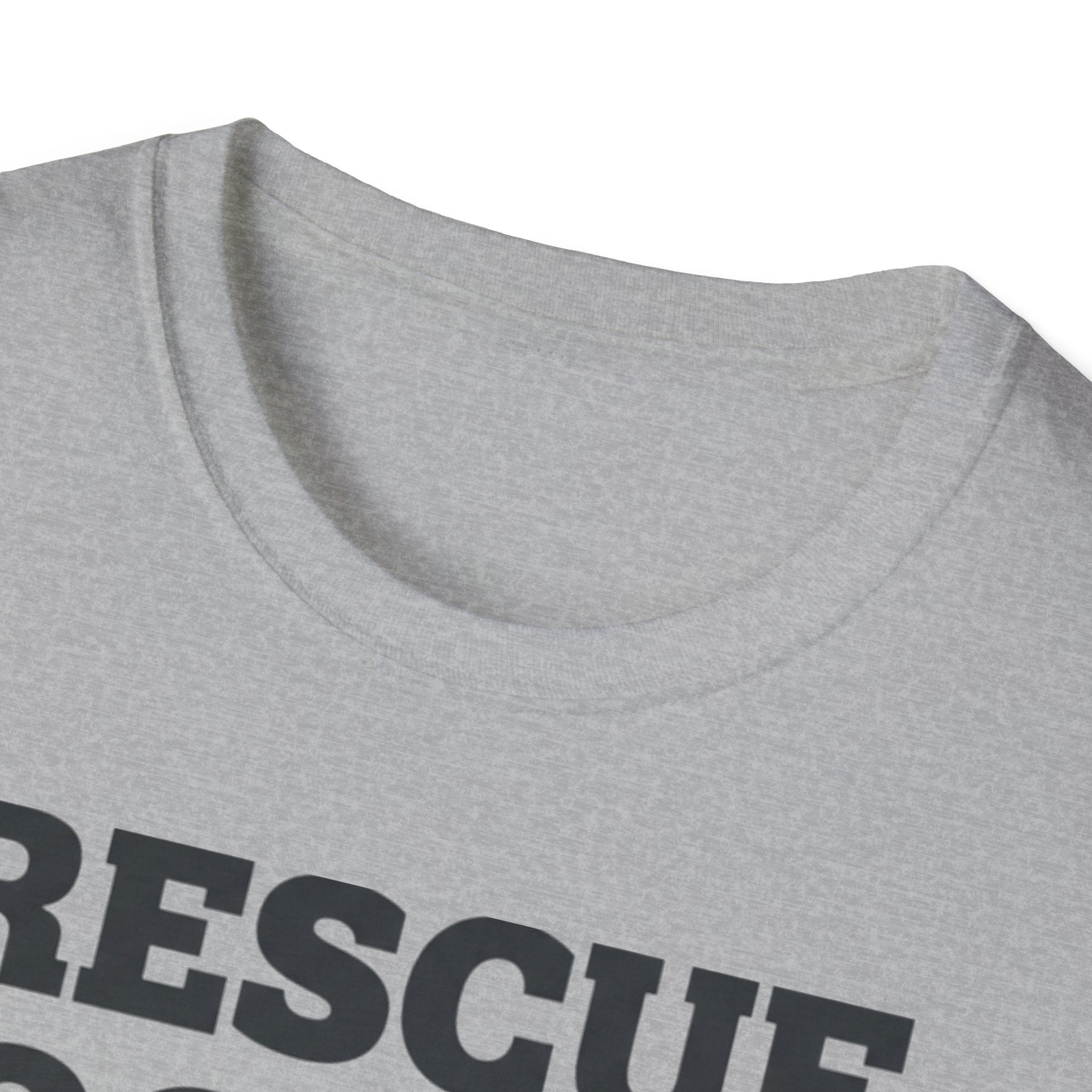 Rescue Dog Mom T.-Shirt