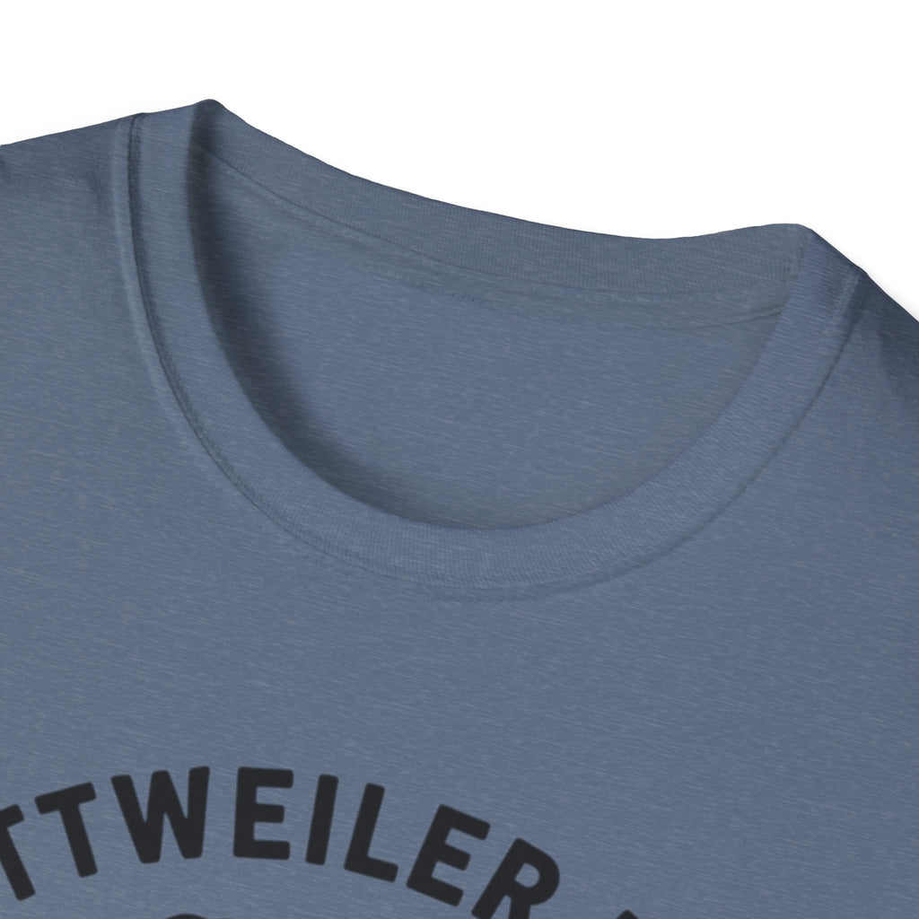 Rottweiler Mom T-Shirt