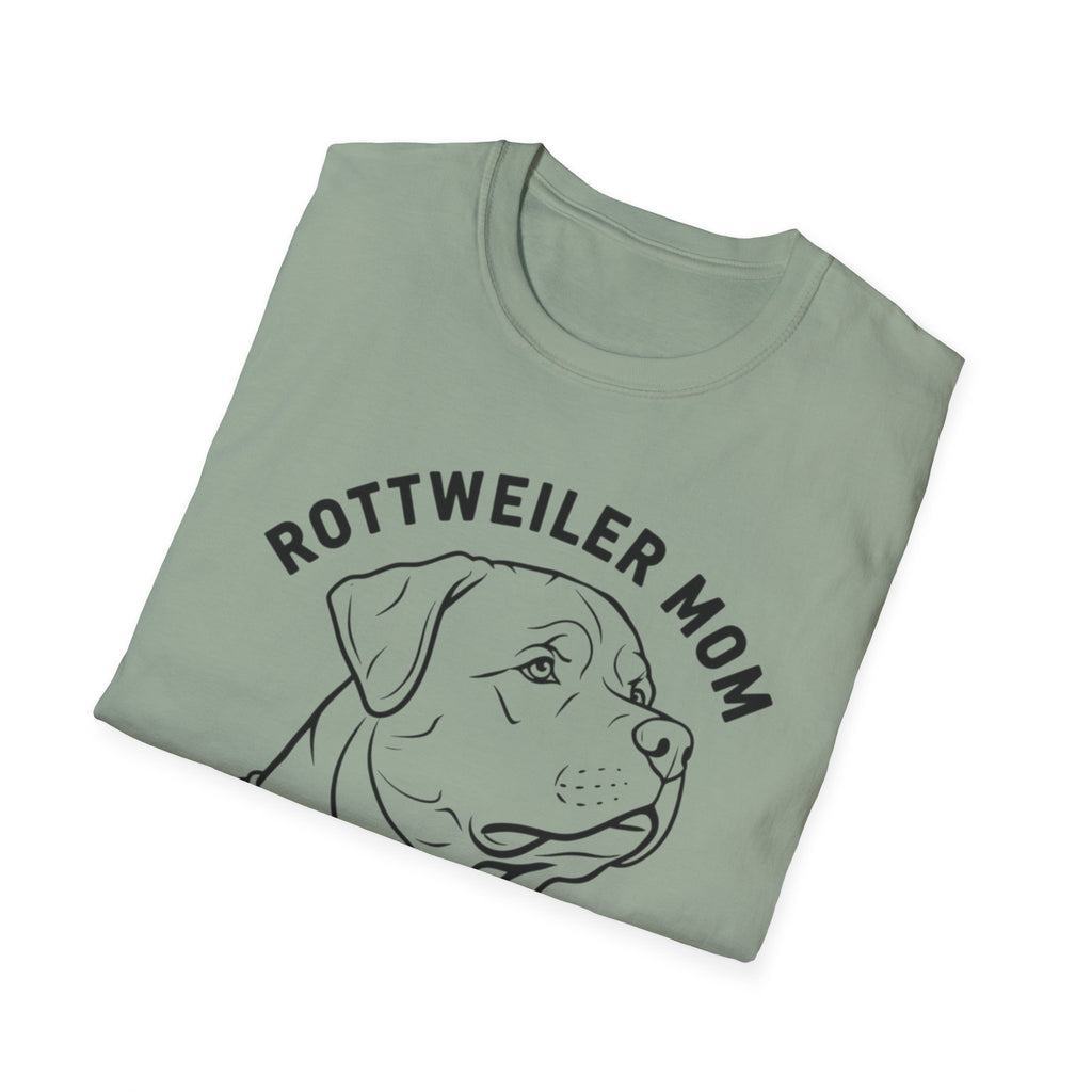 Rottweiler Mom T-Shirt